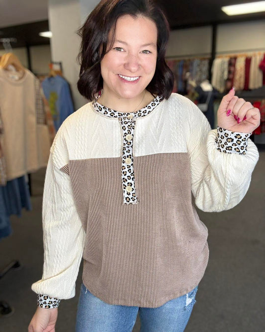 Cheetah Collar Long Sleeve